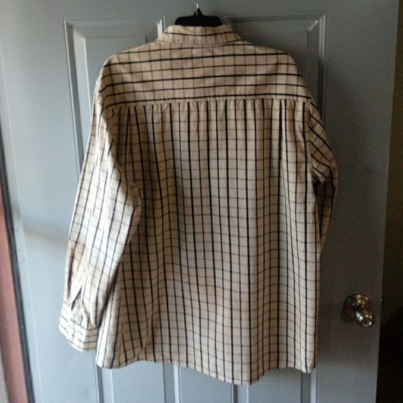 Mens casual button up shirt - Picture 2 of 3